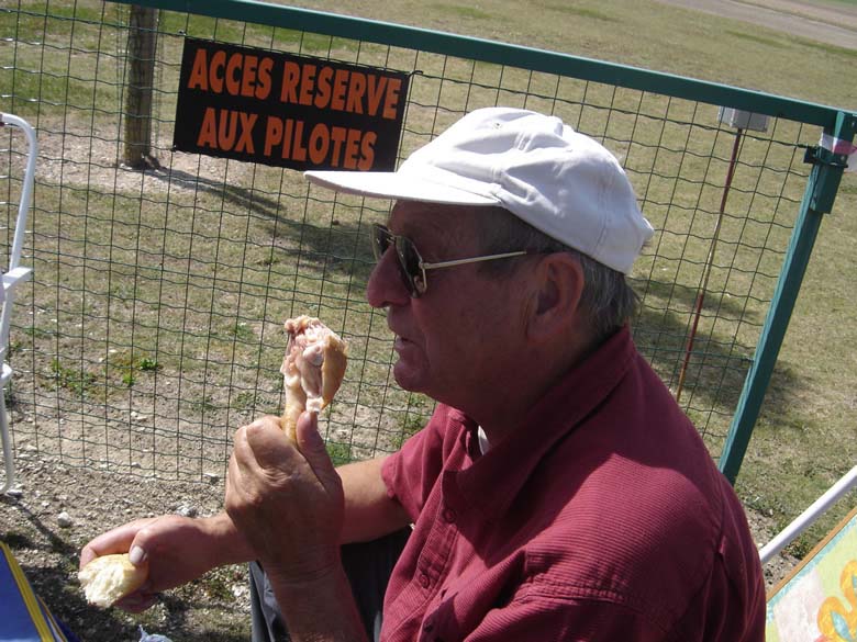 Grrrrrrrrrr! C'est ma bouffe!!